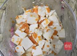 咸蛋黄豆腐的做法图解5