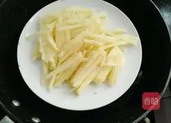 # Steamed Vegetable# Mushroom Mashed Potato Recipe Illustration 5