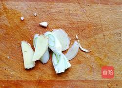 香菇蒸翅根的做法图解3