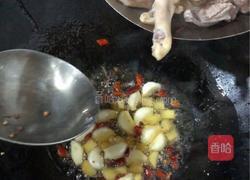鸭爪焖排骨的做法图解4