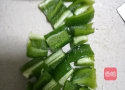 洋葱火腿炒馒头的做法图解2