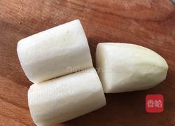 菊花萝卜的做法图解1