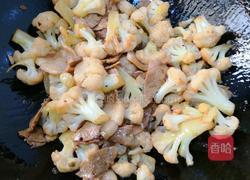 五花肉炒菜花的做法图解8