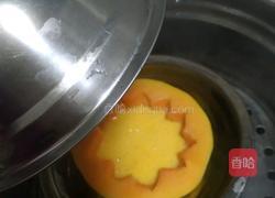 牛奶木瓜蒸蛋的做法图解5