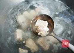 清蒸排骨汤的做法图解2