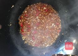 蒜蓉粉丝蒸扇贝的做法图解4