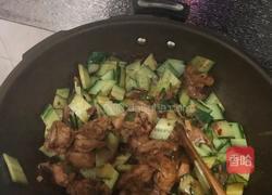 黄瓜炒鸡的做法图解14
