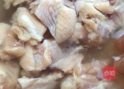 香菇木耳蒸鸡块的做法图解1