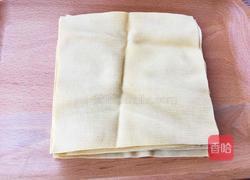 千张虾米肉卷的做法图解3