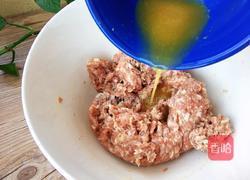 千张虾米肉卷的做法图解7