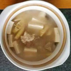 三鲜大骨豆腐汤的做法[图]