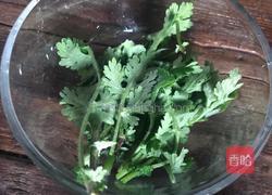 艾叶蒸荷包蛋的做法图解2