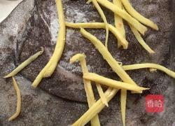 清蒸鸦片鱼头的做法图解3