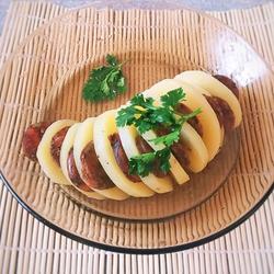 腊肠蒸风琴土豆的做法[图]