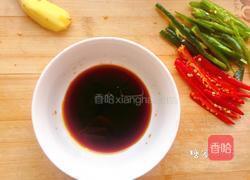 清蒸鲜嫩金鲳鱼的做法图解3