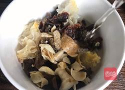 百合炖双耳的做法图解5