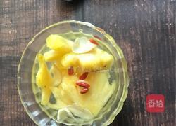 百合枸杞蒸菠萝的做法图解5