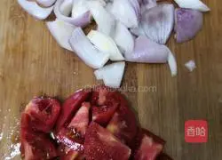 Illustration of how to make onions and tomatoes 2