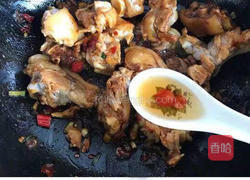 香辣猪蹄的做法图解6