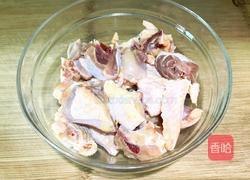 金针木耳蒸鸡的做法图解1