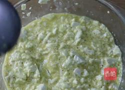 豆腐鸡蛋饼的做法图解2