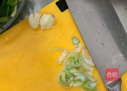 鸡胸肉鸡丁炒胡萝卜尖椒的做法图解5