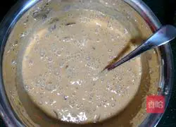 Illustration of how to make red date hair cake 8