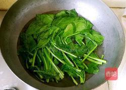 菠菜酿鹌鹑蛋的做法图解1