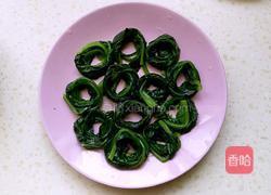 菠菜酿鹌鹑蛋的做法图解2