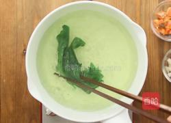 18-36个月辅食：奶香三文鱼焗菠菜的做法图解5