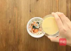 18-36 months complementary food: Milky salmon baked spinach illustration 8