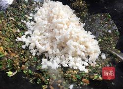 莲藕酸菜馅包子的做法图解12