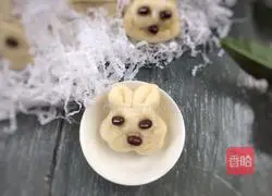 Illustration of how to make Little White Rabbit Steamed Buns 16