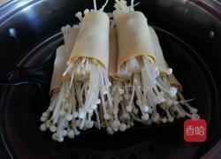 金针菇豆腐卷的做法图解10