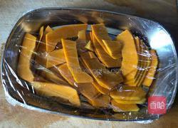 奶香南瓜蛋挞的做法图解2