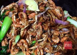 辣炒“tuotui”虾的做法图解7