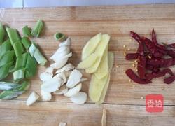 川香毛血旺的做法图解1