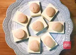 Illustration of how to make steamed tofu with scallops in drum sauce 7