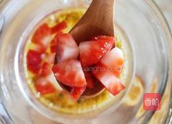 缤纷水果茶的做法图解1