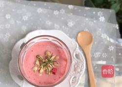 粉红草莓奶昔的做法图解7