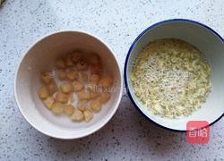 冬瓜干贝虾皮汤的做法图解2