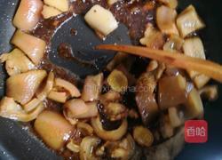 土豆焖猪皮的做法图解12