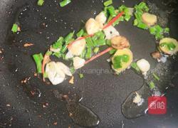 肥牛炒金针菇的做法图解7