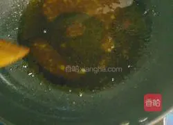 Illustration of Braised Soybean Stewed Pork Trotters 7