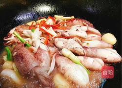 油焖小鱿鱼的做法图解2