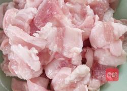 五花肉炒空心菜的做法图解2