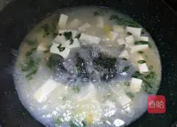 Illustration of how to make crucian carp tofu soup 5