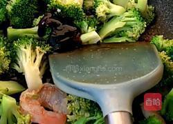 虾仁西兰花的做法图解6