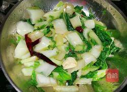 十分钟速食之炝炒小白菜的做法图解2