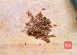 咸菜玉米蒸肉饼的做法图解1